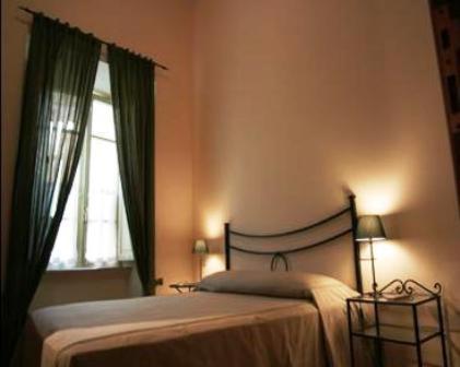 B&B Vicolo Vecchio Terracine Extérieur photo